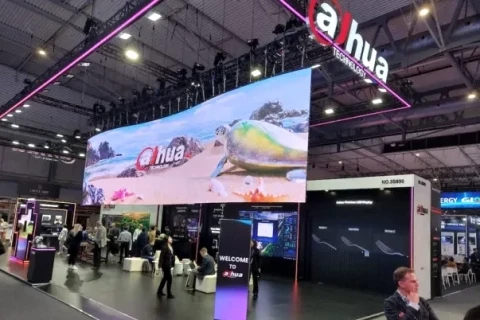 Dahua Technology демонстрирует интеллектуальные светодиодные решения на выставке ISE 2026